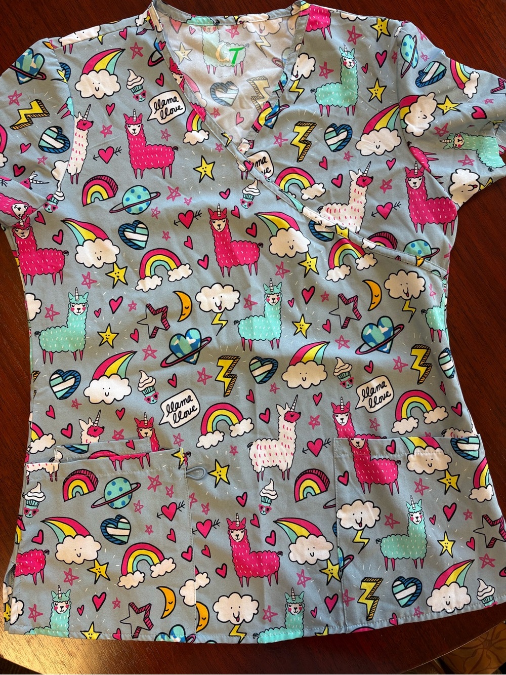 Playful Llama Print Scrub Top in Light Gray - Cute Women's Tunic